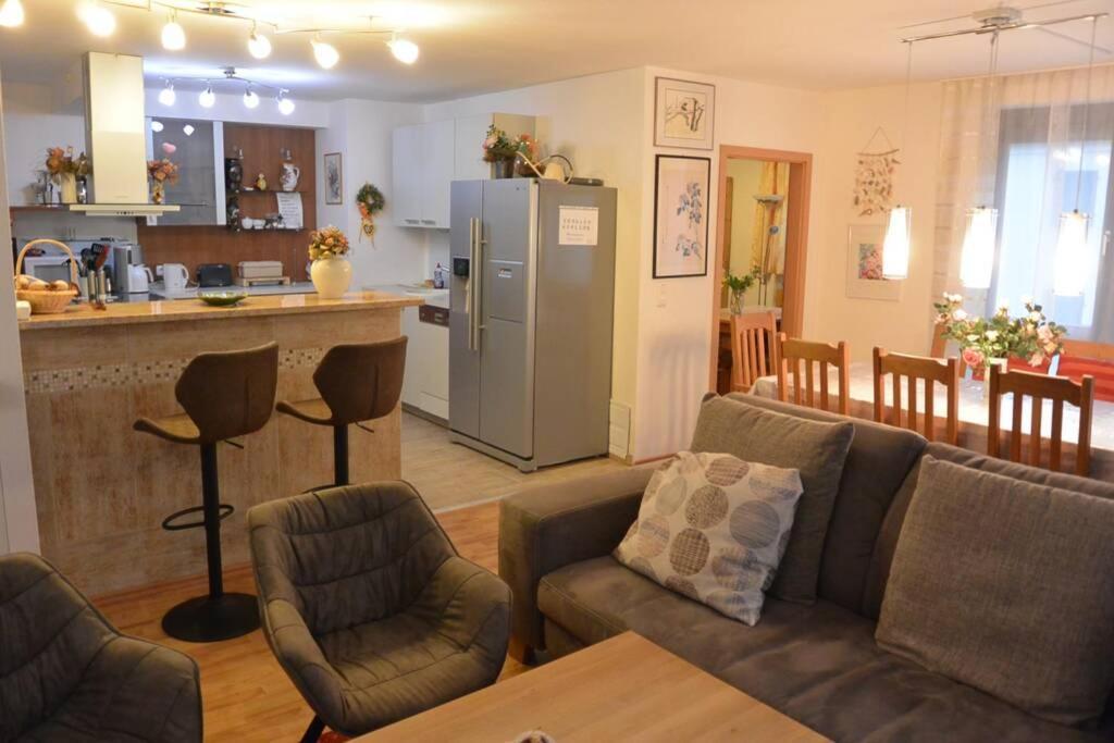 Beste Lage Im Zentrum Und Am Hofgarten 150Qm Mit Klima, 2Xbalkon, Aufzug, Familienfreundlich Bayreuth Extérieur photo